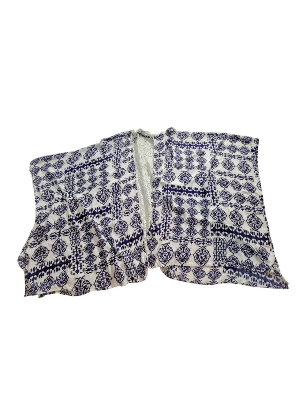 Elan White & Navy Open Front Kimono Cardigan With Crochet Detail O/S India
